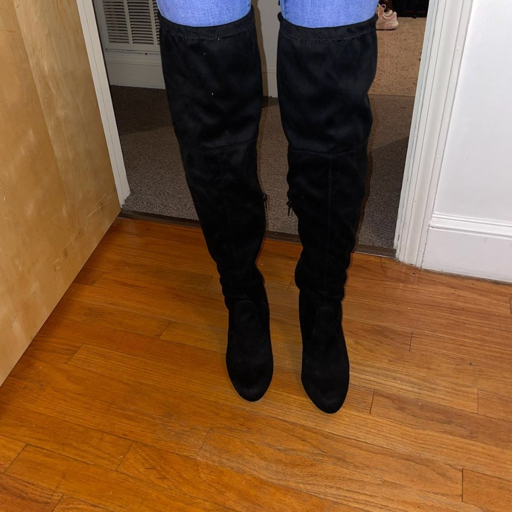 Black Knee high boots